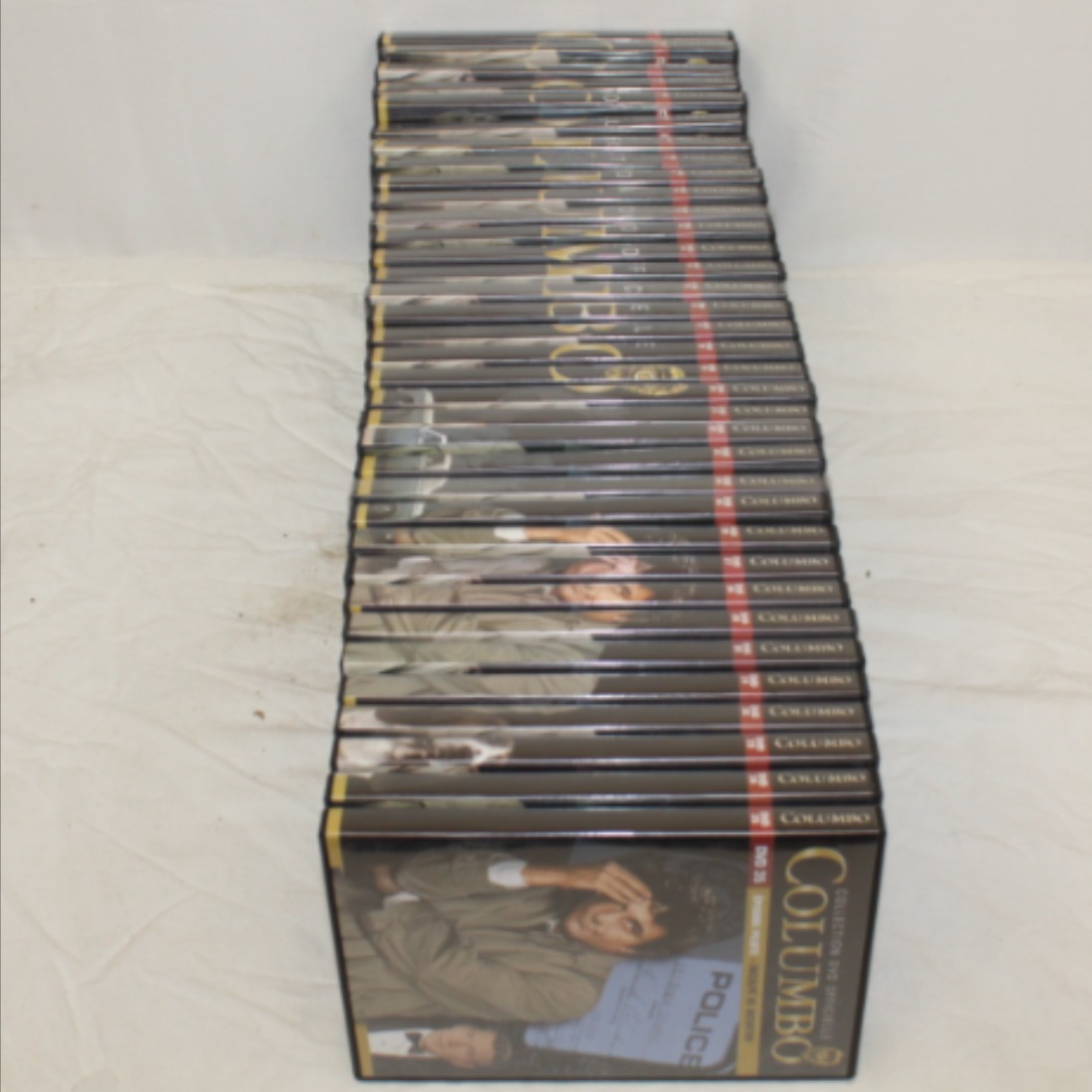Voir photo 3 de Lot de DVD Columbo Lot de DVD Columbo Très bon état - Vue 3 -